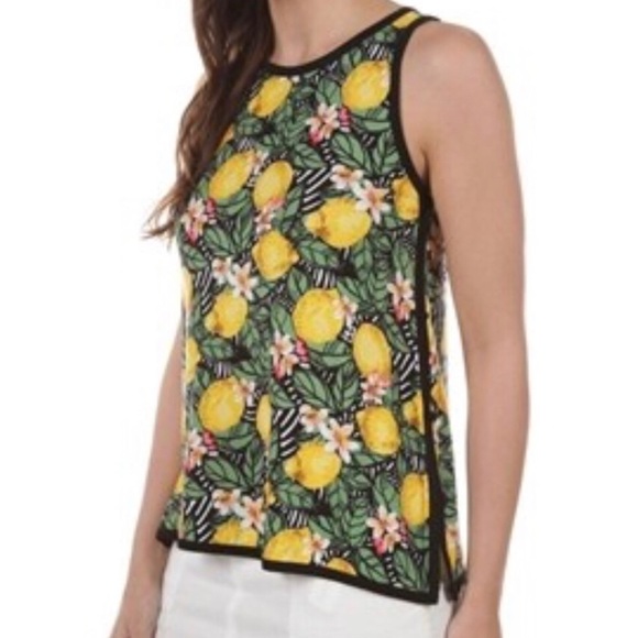 Cable & Gauge ladies yellow lemon print tank  top - Picture 7 of 7